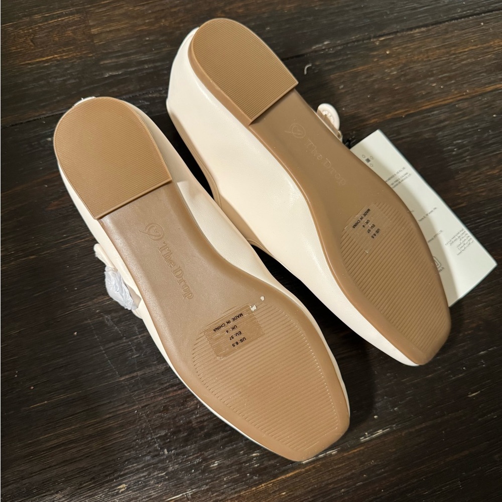 Chic Cream Mary Jane Flats - Picture 2 of 3